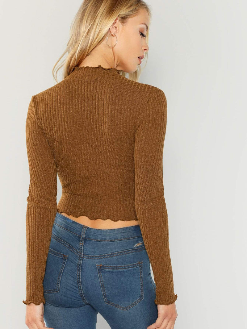 Blusa corta acanalada con ribete de lechuga