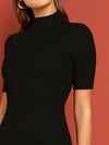Vestido de tubo de canalé con cuello alto